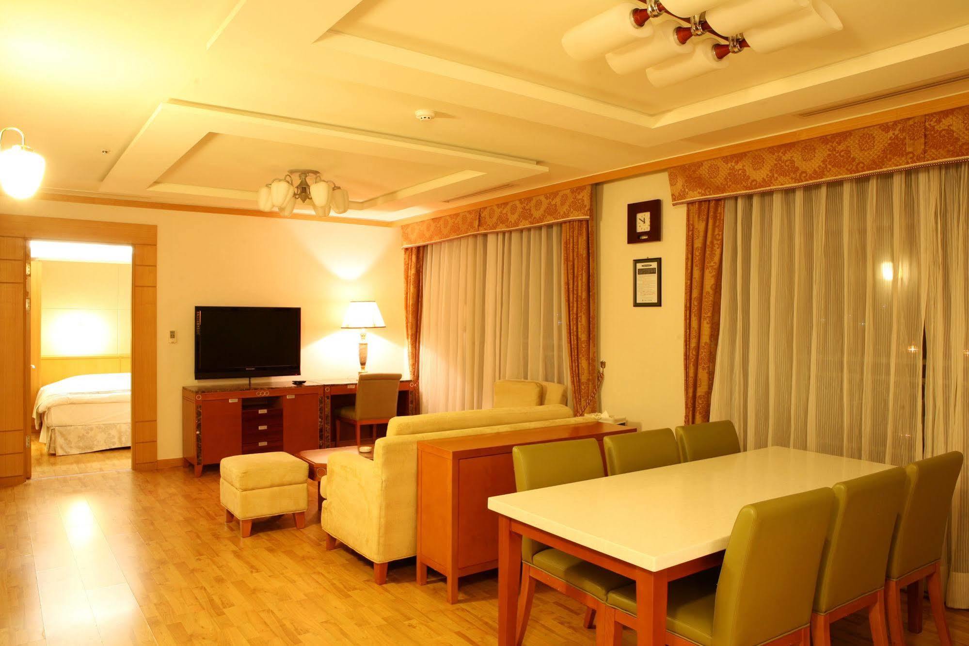 The K Jirisan Family Hotel Gurye Exterior photo