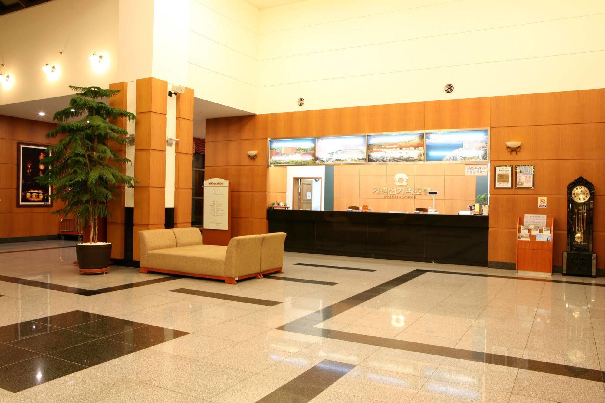 The K Jirisan Family Hotel Gurye Exterior photo